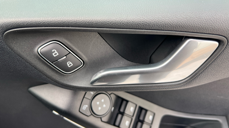 Ford Fiesta 1.0 EcoBoost Hybrid mHEV 125 Active Edition 5dr Petrol Hatchback